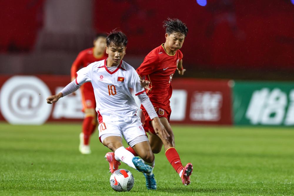 战巴萨独造3球，福布斯：梦想成真，很高兴能打出这样的表现